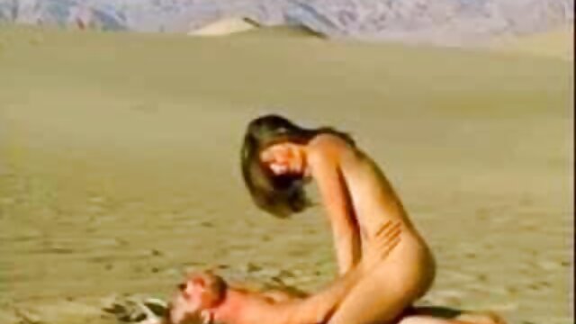 Doskonałe :  Cycata, wysportowana darmo sexs bogini pokazuje swoje seksualne sztuczki Seksowne filmy porno 